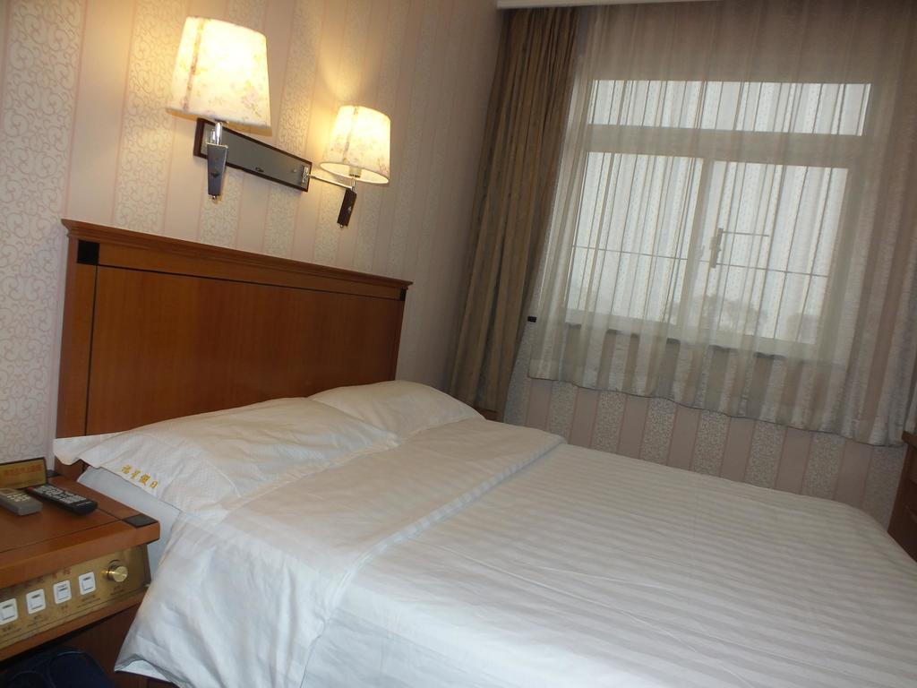 Beijing Fuxing Holiday Hotel מראה חיצוני תמונה