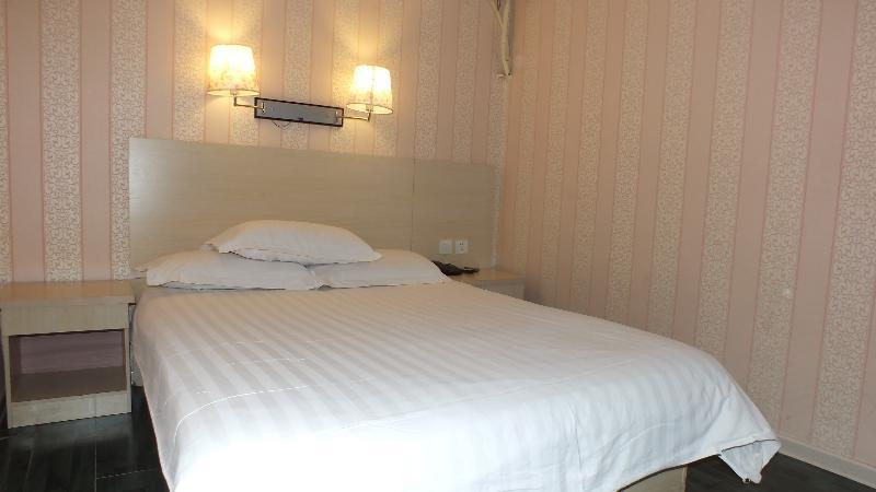 Beijing Fuxing Holiday Hotel מראה חיצוני תמונה
